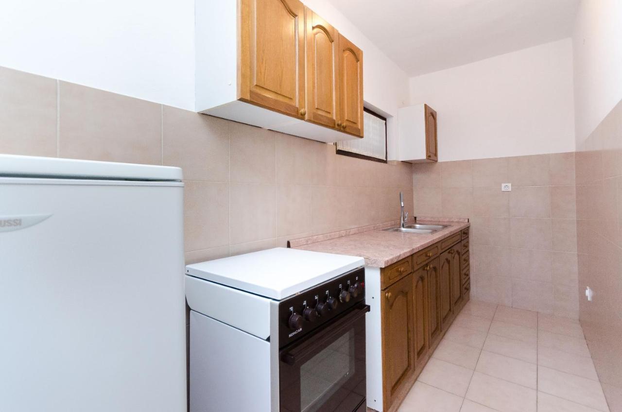 Apartments Ruza A Lopar Ngoại thất bức ảnh