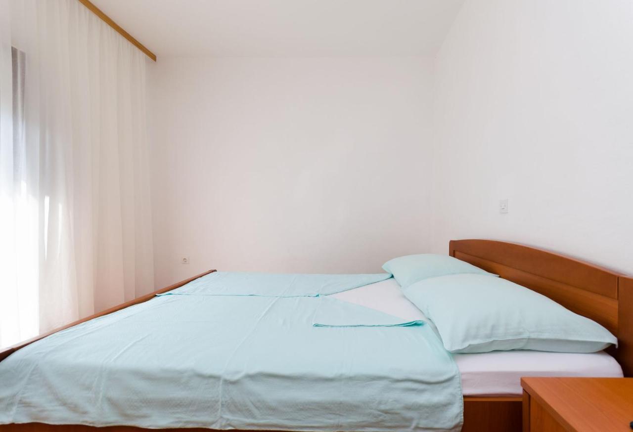 Apartments Ruza A Lopar Ngoại thất bức ảnh