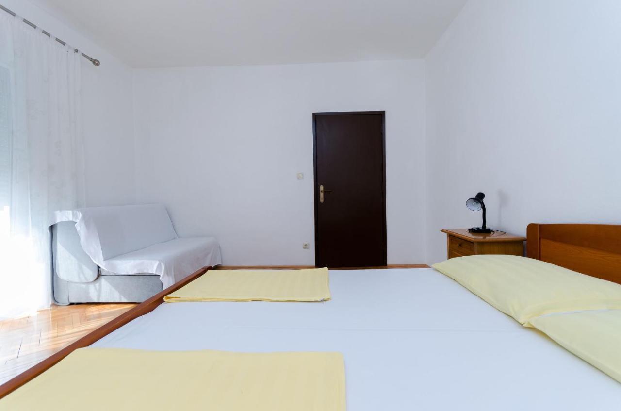 Apartments Ruza A Lopar Ngoại thất bức ảnh